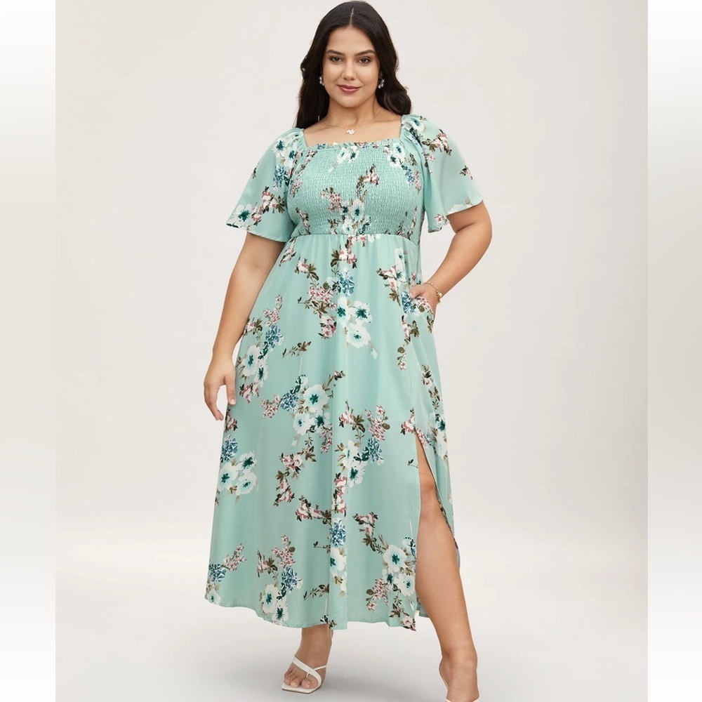 BloomChic Plus Size 2XL Floral Square Neck Ruffles Pocket Shirred Split Dress